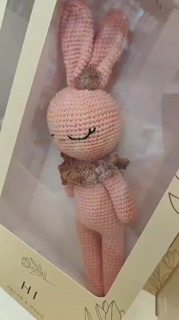 Hi - Amigurumi Chico - Conejita rosa 